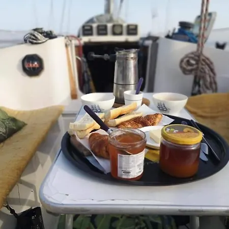 Botel Nuit En Mer